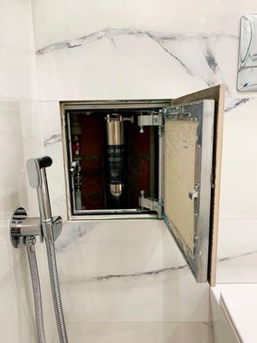 Люк под плитку Секрет 3.0 200*750 Люк под плитку Секрет 3.0 200*750