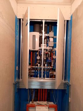 Люк под плитку Секрет 3.0, 2 створки 1050*400 Люк под плитку Секрет 3.0, 2 створки 1050*400