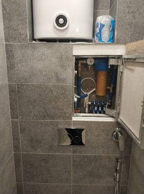 Люк под плитку Секрет 3.0, 2 створки 1050*400 Люк под плитку Секрет 3.0, 2 створки 1050*400