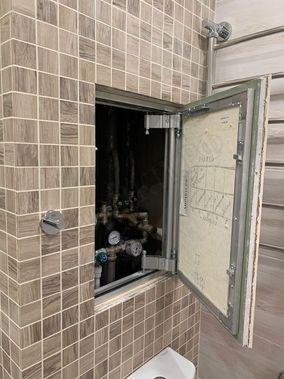 Люк под плитку Секрет 3.0 200*750 Люк под плитку Секрет 3.0 200*750